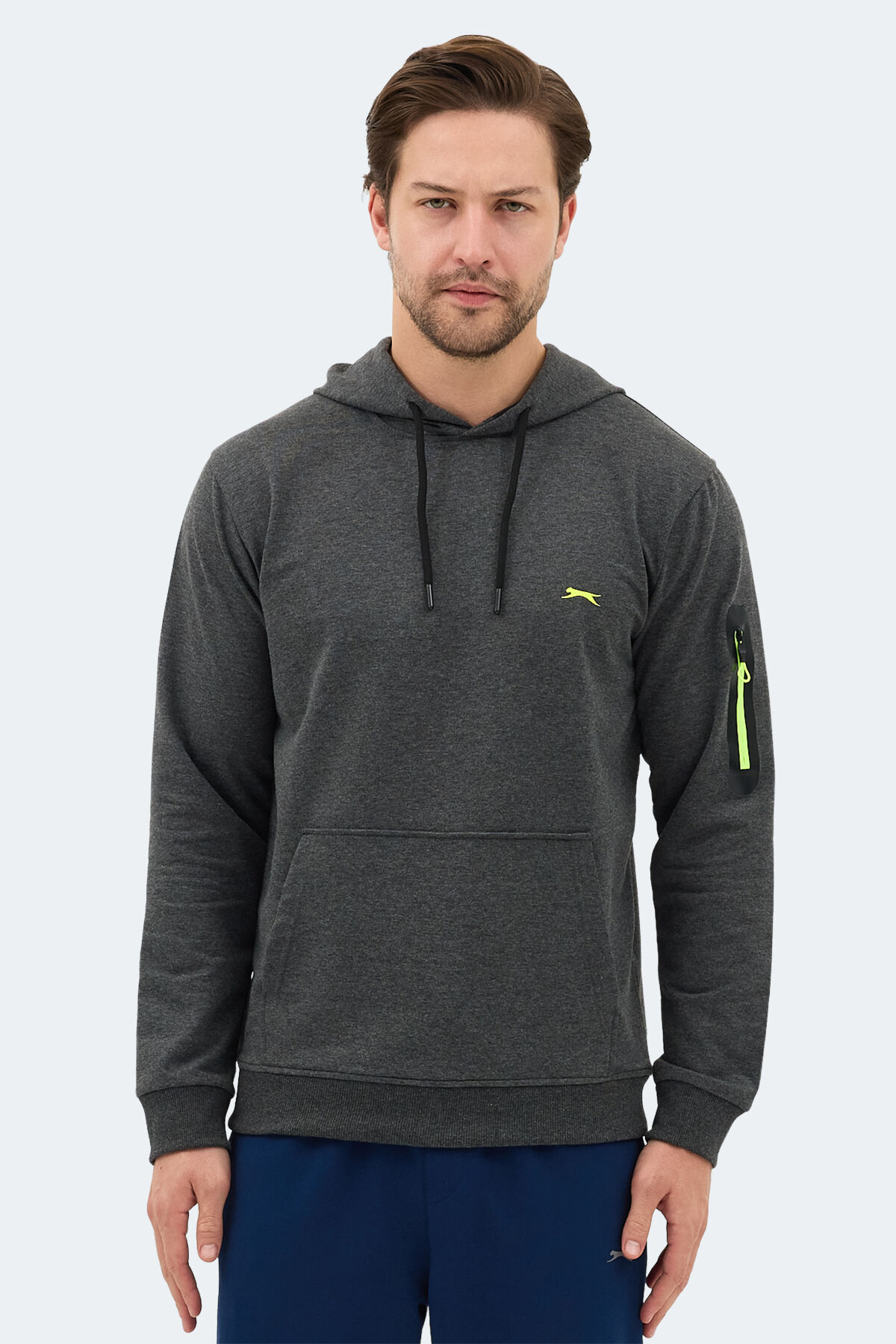 Slazenger OZZY IN Erkek Kanguru Cepli Kapüşonlu Koyu Gri Sweatshırt