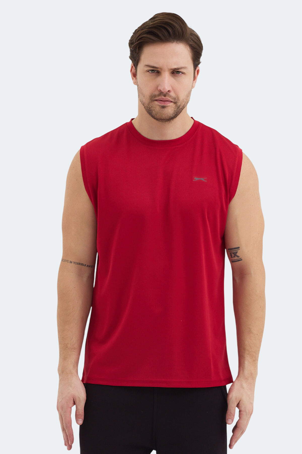 Slazenger RAJYA Erkek Kolsuz Kırmızı Tişört