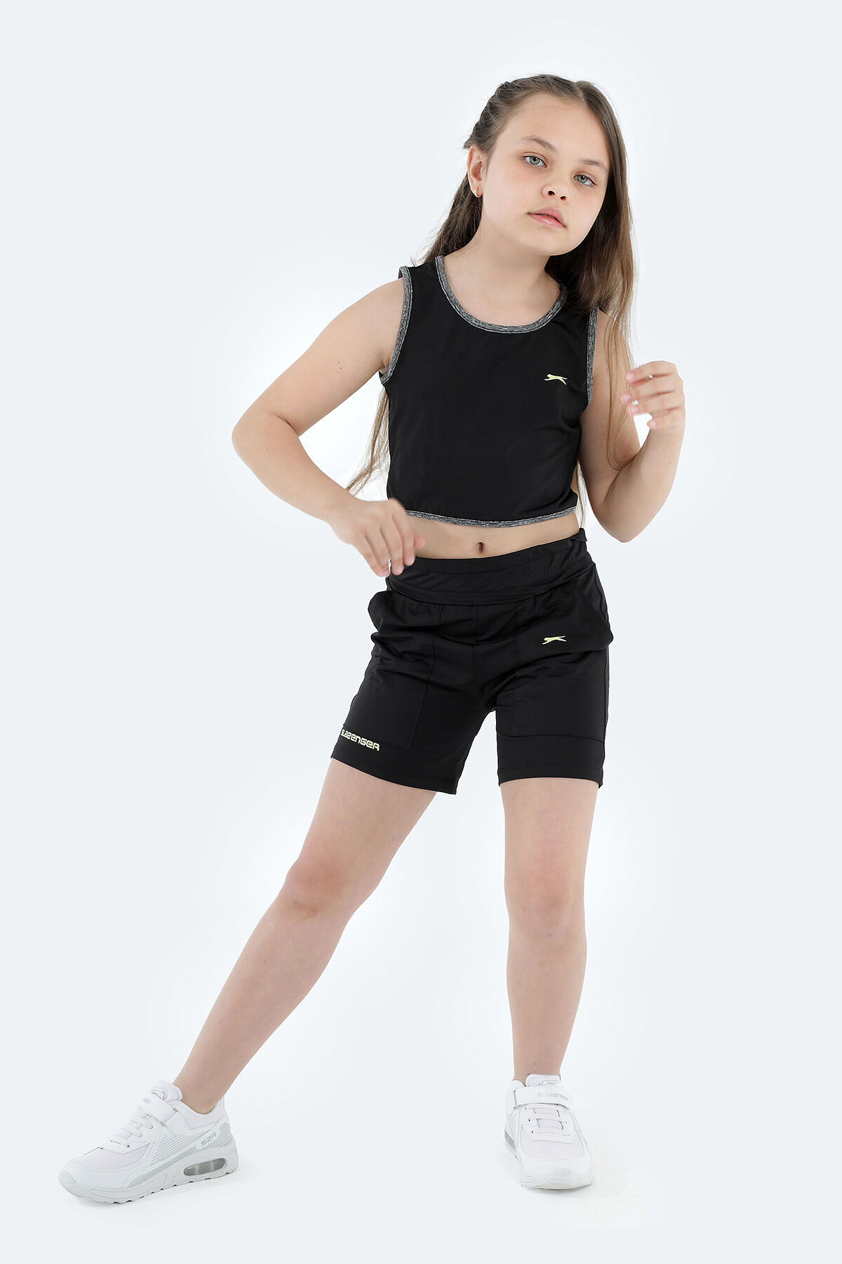 Slazenger DEVARAJ IN Kız Çocuk Cepli Siyah Şort