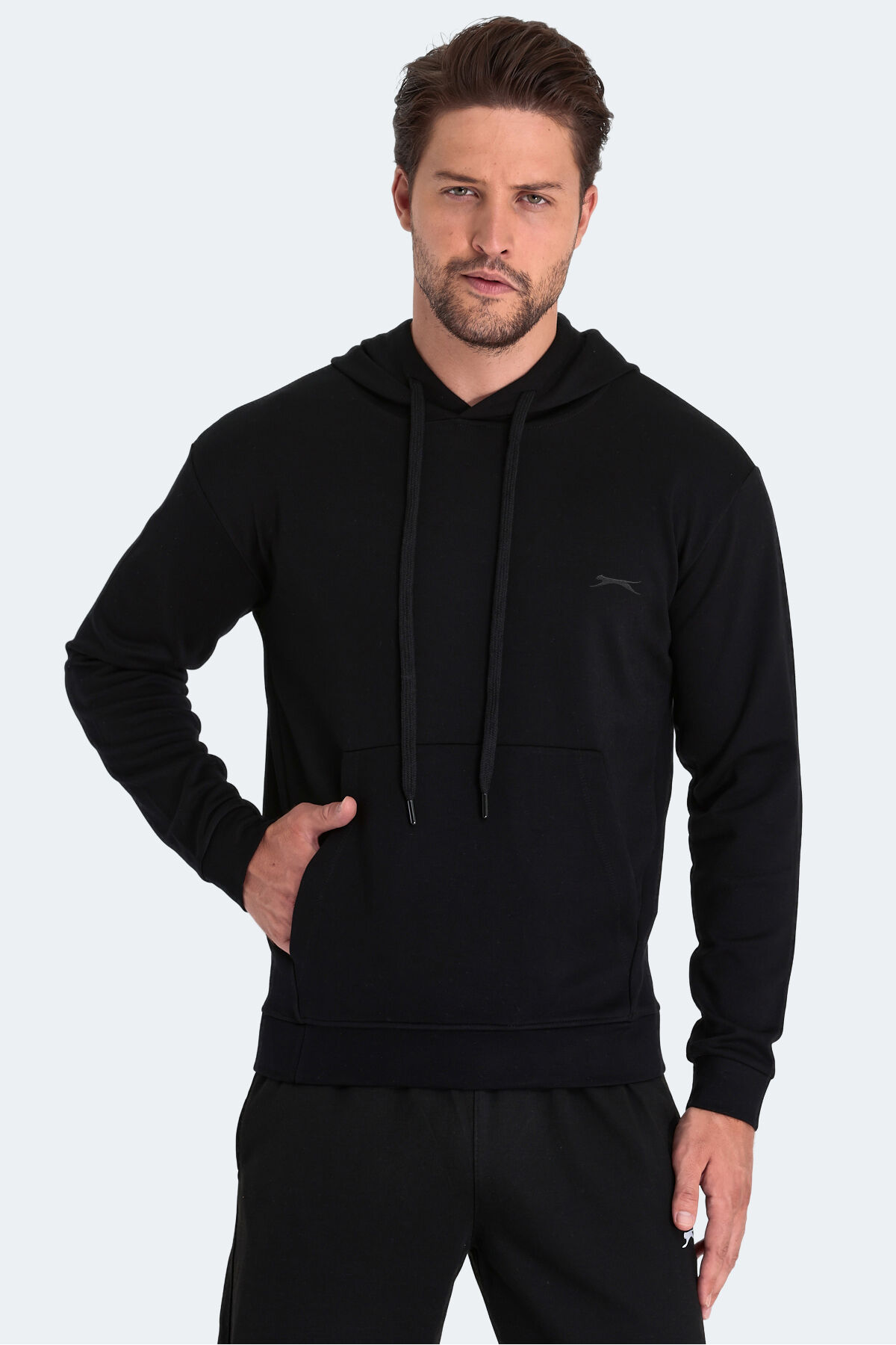 Slazenger KULA I Erkek Kapüşonlu Cepli Siyah Sweatshırt