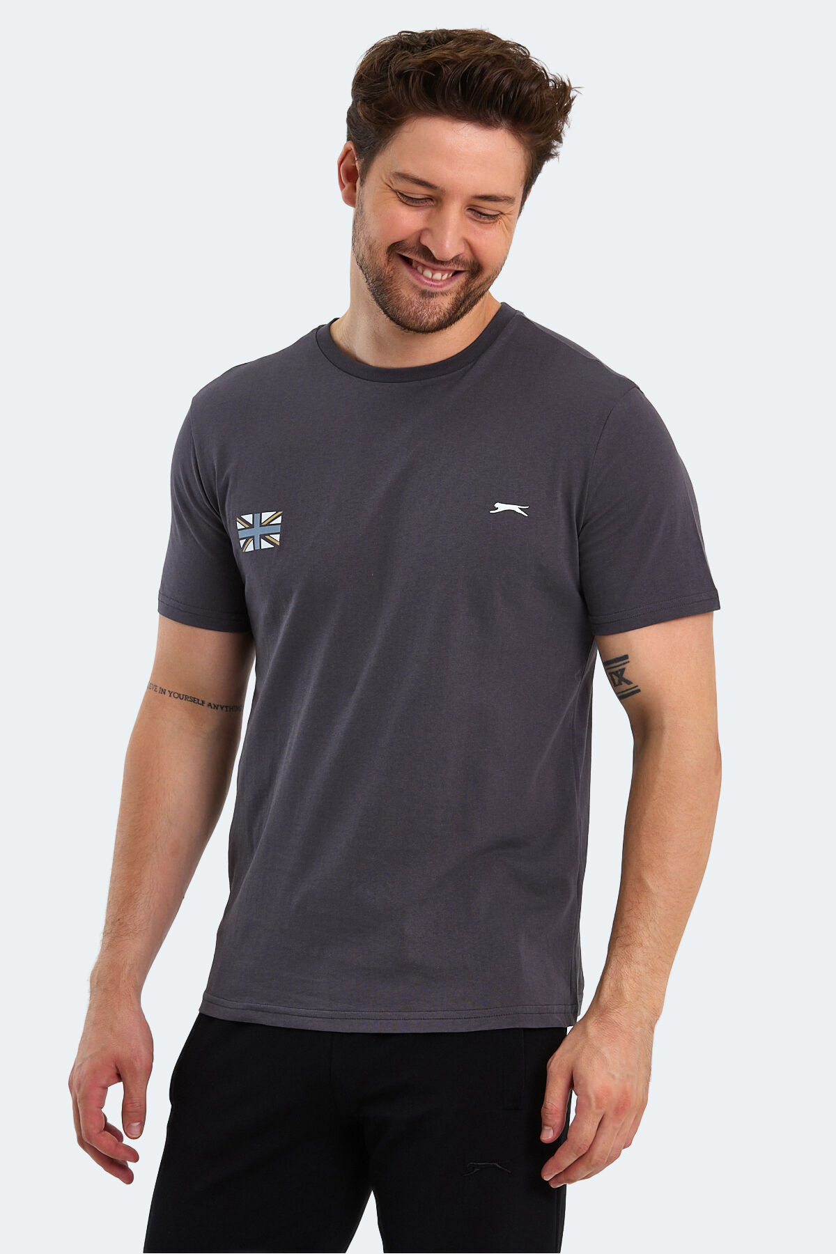 Slazenger PACET Erkek Baskılı Koyu Gri Tişört