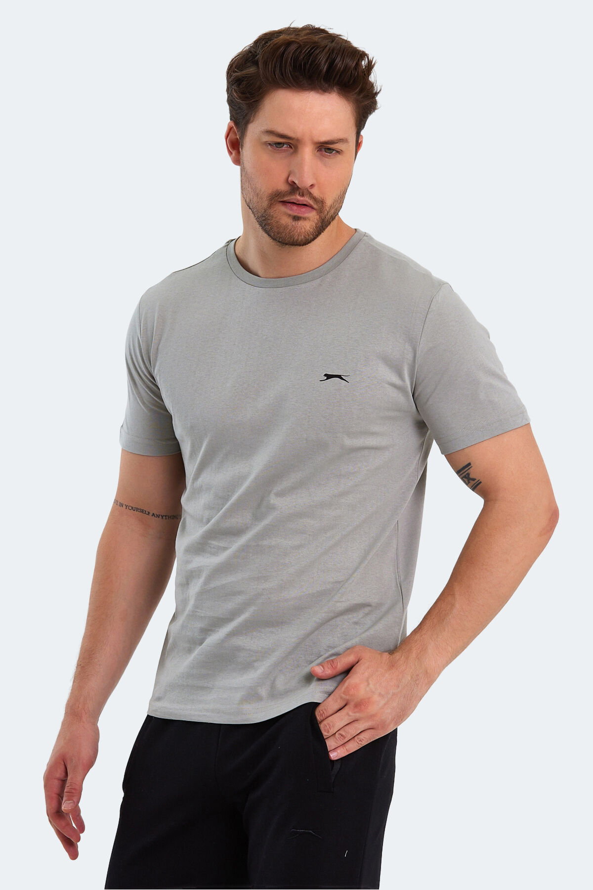 Slazenger PAINT I Erkek Baskılı Gri Tişört