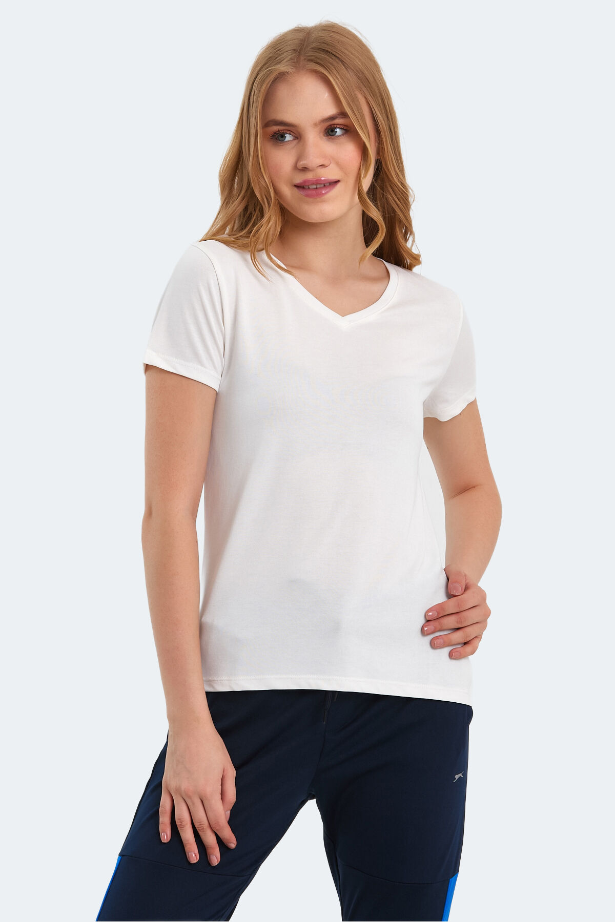 Slazenger PERICAS Kadın V Yaka Ekru Tişört