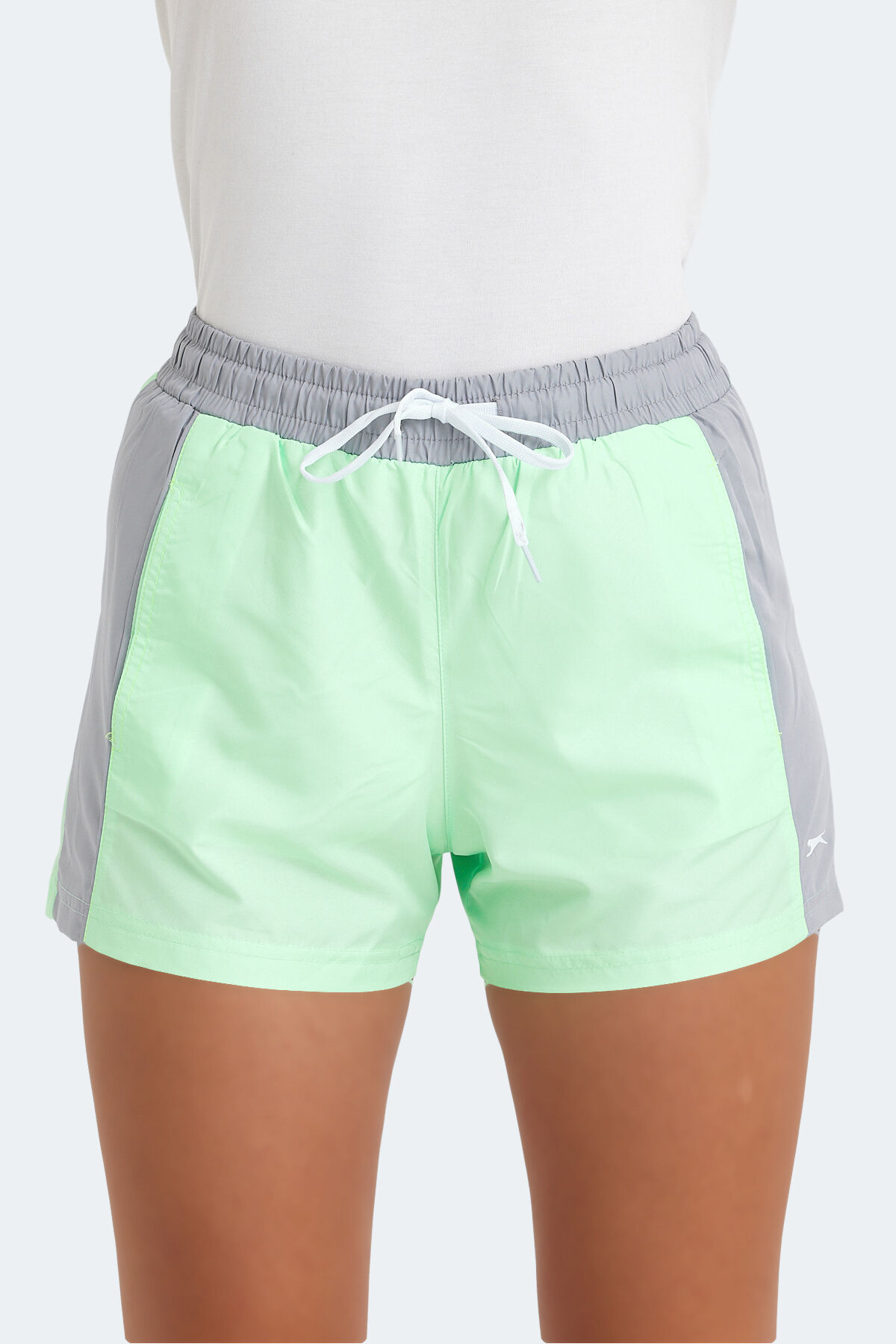 Slazenger RADEK IN Kadın Cepli Deniz Şortu Yeşil Mayo