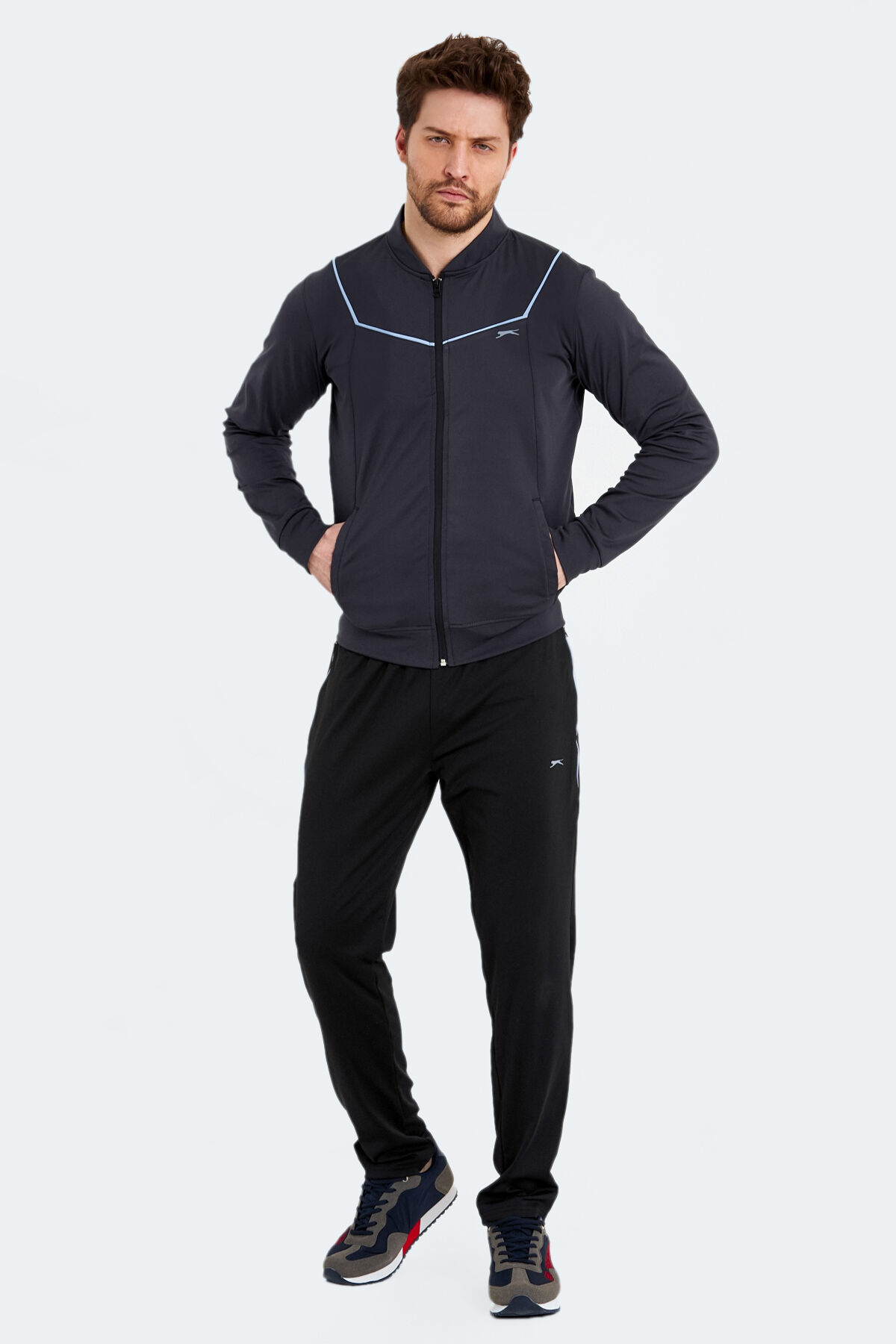 Slazenger ROOSEVELT IN Erkek Cepli Fermuarlı Koyu Gri Eşofman Takımı