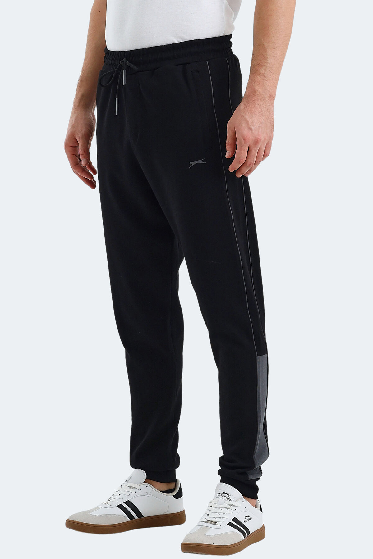 Slazenger VALARY Erkek Cepli Slim Fit Siyah Eşofman Altı