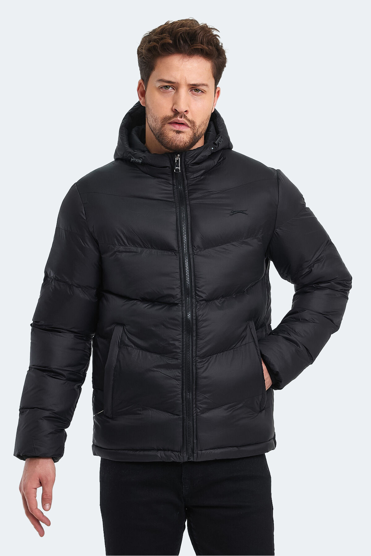 Slazenger WORLD Erkek Kapüşonlu Şişme Siyah Mont & Kaban
